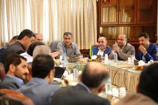 با تخلفات اقتصادی به شدت برخورد میشود