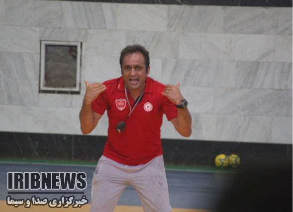 مشخص شدن سرمربی صدرا شیراز