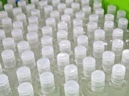 توزیع 6 هزار لیتر محلول ضدعفونی توزیع 6 هزار لیتر محلول ضدعفونی