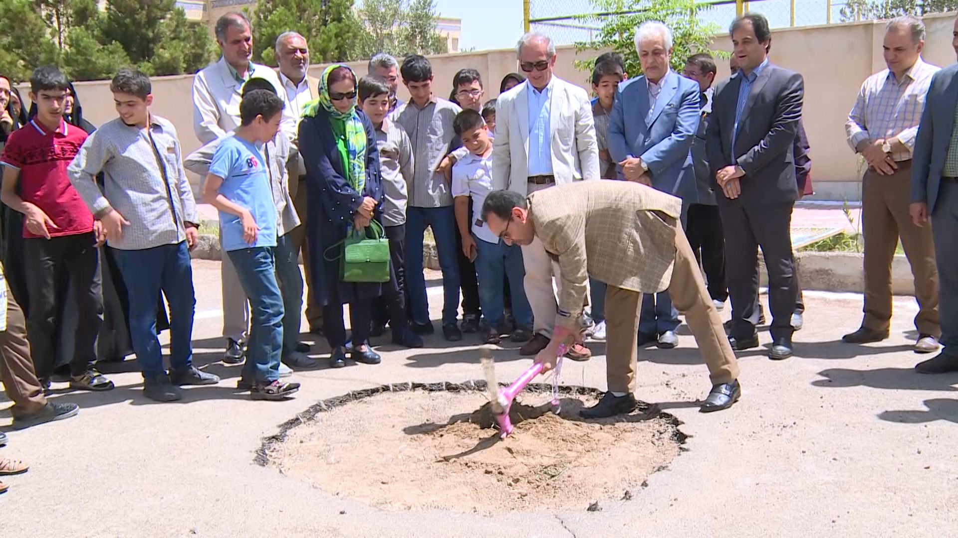 ساخت سالن بازی درمانی با کمک خیر کاشانی