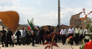 تشییع پیکرمادر شهیدان کاظمی در ساری