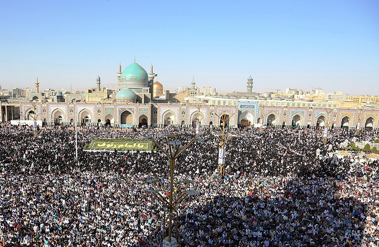 تسلیم و تشرف از فراسوی جهان در دیار عاشقی