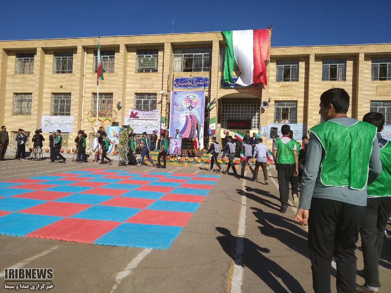 المپیاد درون مدرسه ای در زنجان المپیاد درون مدرسه ای در زنجان