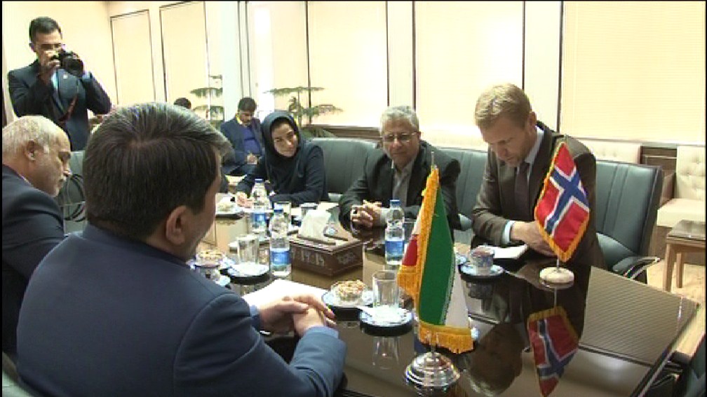 دیدار استاندار یزد با سفیر نروژ دیدار استاندار یزد با سفیر نروژ