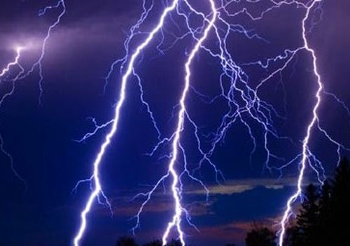 صاعقه جان یک مریوانی را گرفت