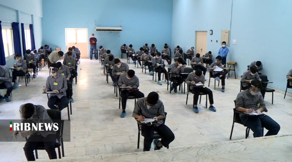 برگزاری آزمون دانش آموزان پایه تحصیلی نهم در کیش برگزاری آزمون دانش آموزان پایه تحصیلی نهم در کیش