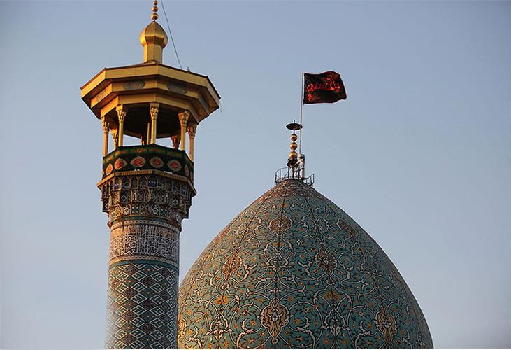 عزای صادق آل عبا در سومین حرم اهل بیت(ع) در ایران عزای صادق آل عبا در سومین حرم اهل بیت(ع) در ایران