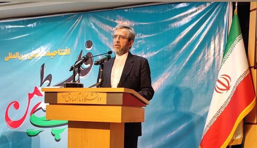 راه&zwnj;حل مسٱله فلسطین سخت&zwnj;افزاری (مقاومت) و نرم&zwnj;افزاری (همه&zwnj;پرسی) است