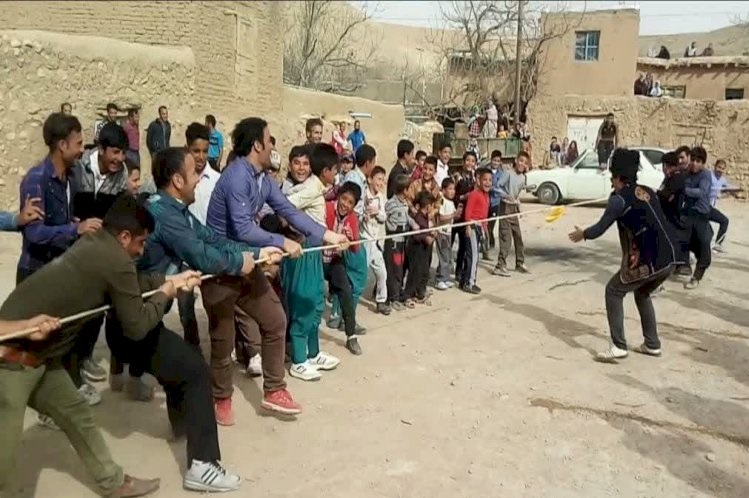 برگزاری مراسم آیینی و جشنواره آش در روستای اصله