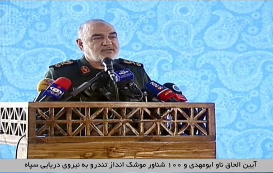 الحاق ناو ابومهدی المهندس و ۱۰۰ فروند شناور موشک انداز تندرو به نیروی دریایی سپاه