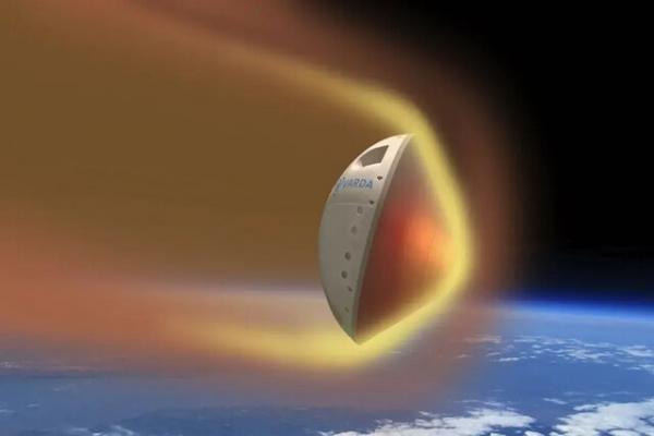 اولین کارخانه فضایی