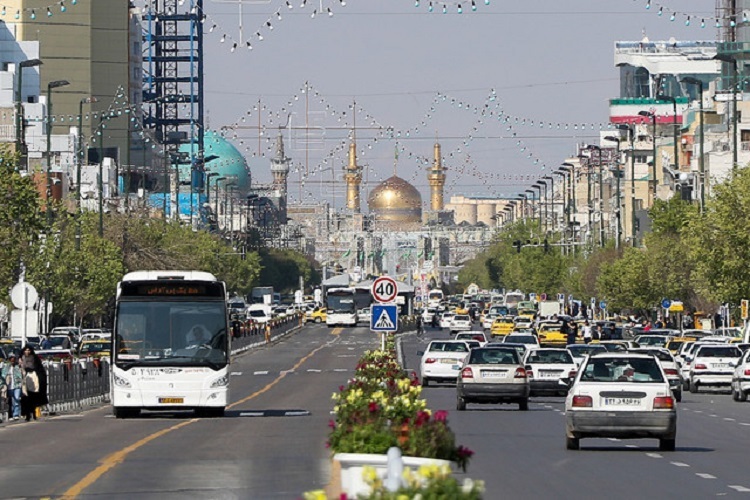 ۲۵۰ دختر در آستانه ازدواج، راهی زیارت امام رئوف شدند