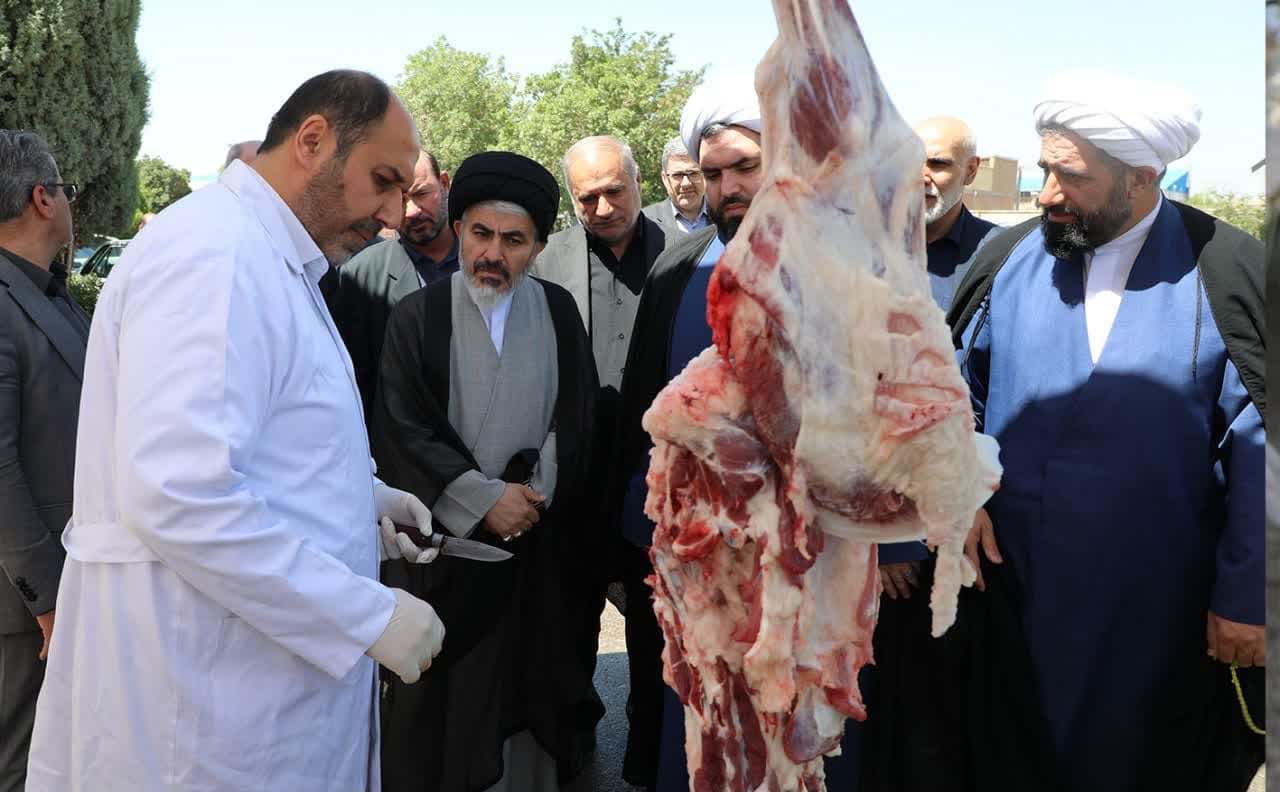 جمع‌آوری ۸۰۰ میلیارد ریال کمک مردمی در عید قربان آذربایجان غربی