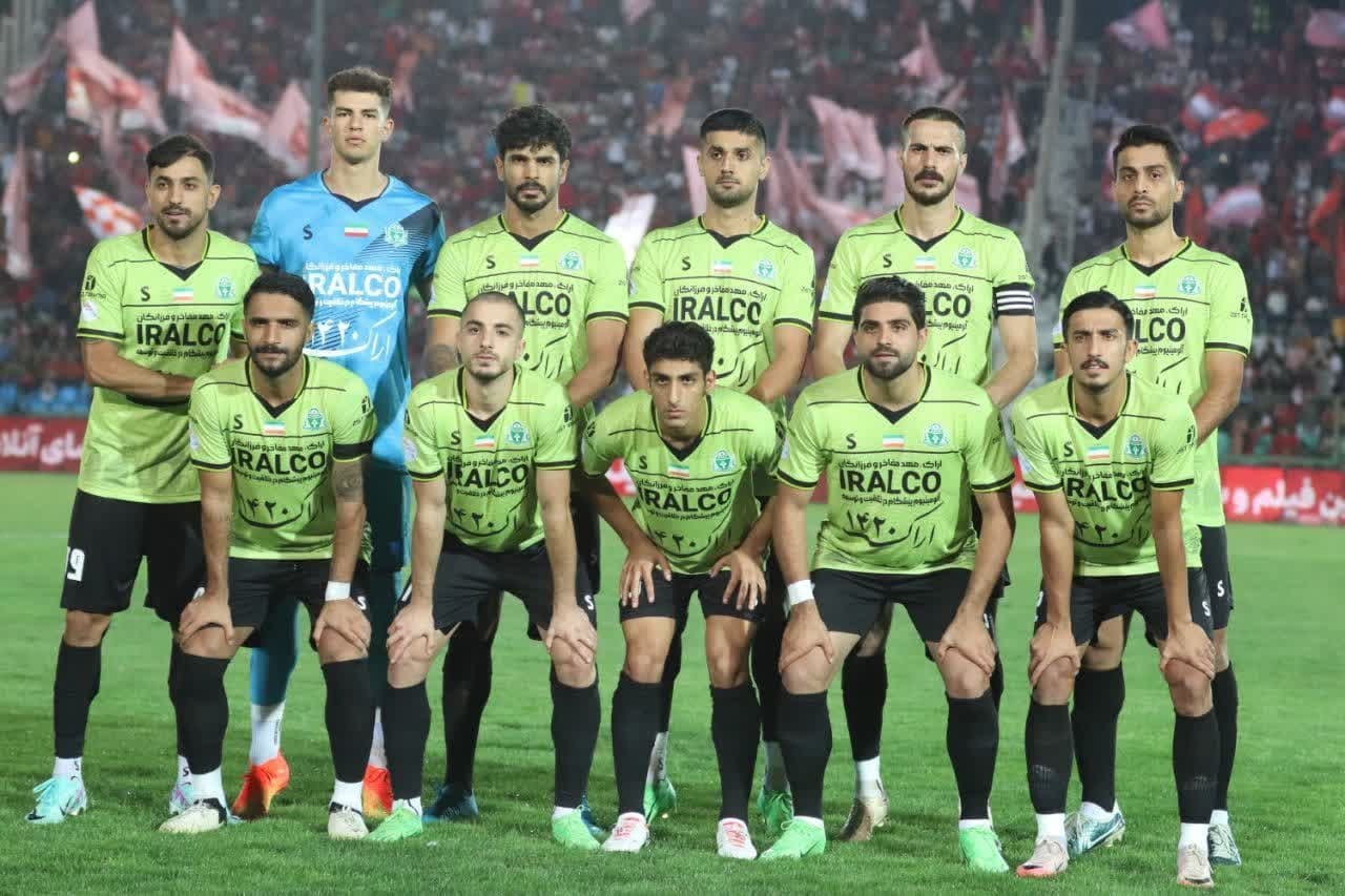 شکست آلومینیوم اراک مقابل پرسپولیس تهران