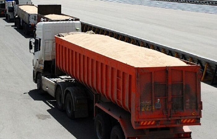 جریمه ۱۲ میلیارد تومانی قاچاقچی گندم در خرم‌آباد