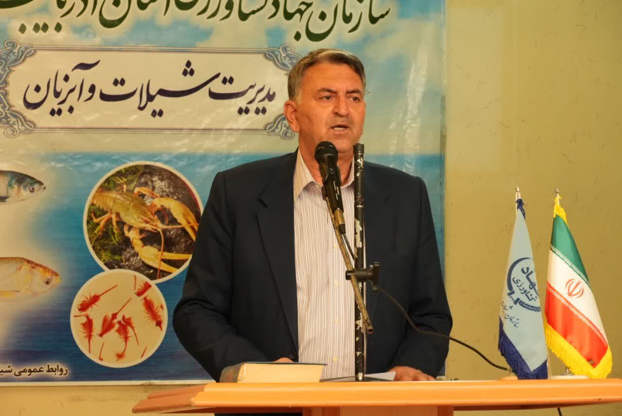 ایجاد مزارع پرورش آرتمیا در سواحل دریاچه ارومیه در دستور کار شیلات آذربایجان‌غربی