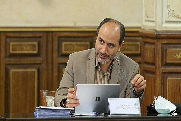 کاظمی فرد: هوش مصنوعی مسیر عدالت را کوتاه میکند کاظمی فرد: هوش مصنوعی مسیر عدالت را کوتاه میکند