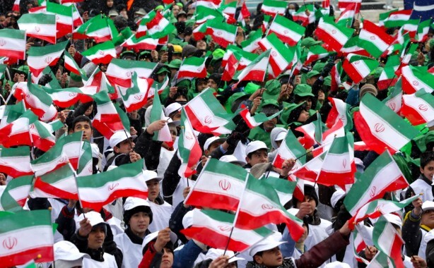 شرکت در راهپیمایی پاسخ به دشمنان