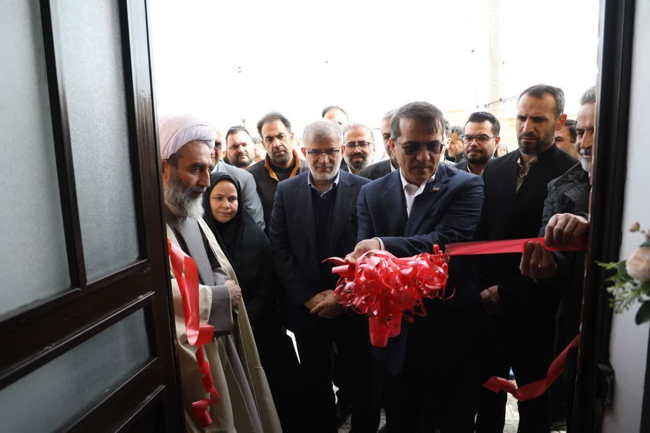 تحویل ۱۲ واحد مسکونی به مددجویان اشتهاردی