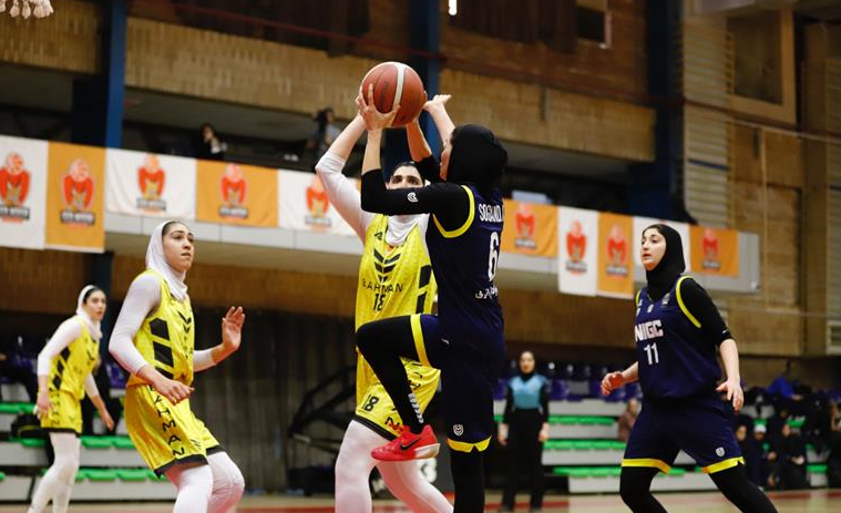 گروه بهمن و استقلال راهی مرحله نیمه نهایی شدند