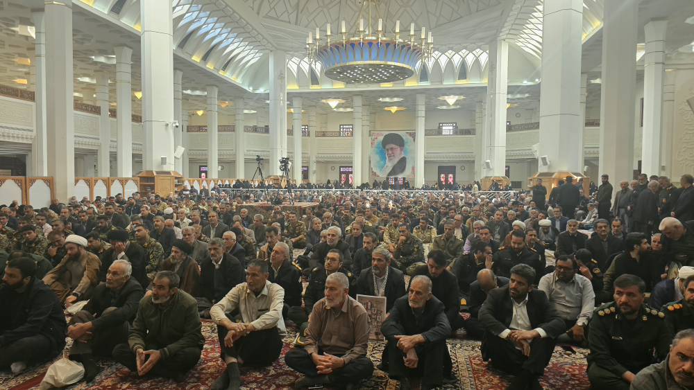 حضور مردم فارس در چهلم شهدای ترور، تجدید میثاق با آرمانهای انقلاب است حضور مردم فارس در چهلم شهدای ترور، تجدید میثاق با آرمانهای انقلاب است