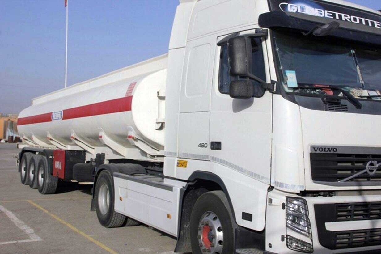 کشف سوخت های فاقد مجوز از خودروهای ایسوزو کشف سوخت های فاقد مجوز از خودروهای ایسوزو