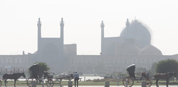 هوای اصفهان ناسالم است؛ کاشان در وضعیت قرمز هوای اصفهان ناسالم است؛ کاشان در وضعیت قرمز