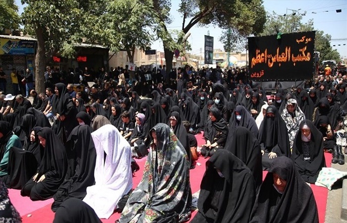 نماز ظهر عاشورا در قزوین اقامه شد