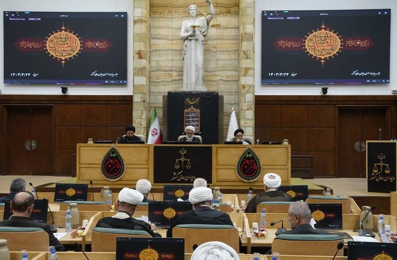 **بلاتکلیف ماندن پرونده بیش از یک سال در شعب غیرقابل توجیه است