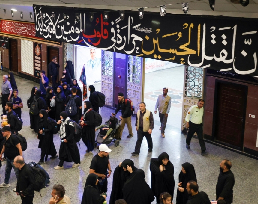 گذرگاه‌های خوزستان شاهد تردد بیش از ۲۵۰ هزار زائر در ماه صفر