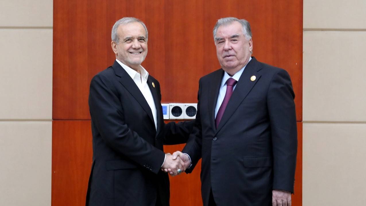 پزشکیان:همکاری‌های تهران و دوشنبه در تمام عرصه‌ها رو به گسترش است