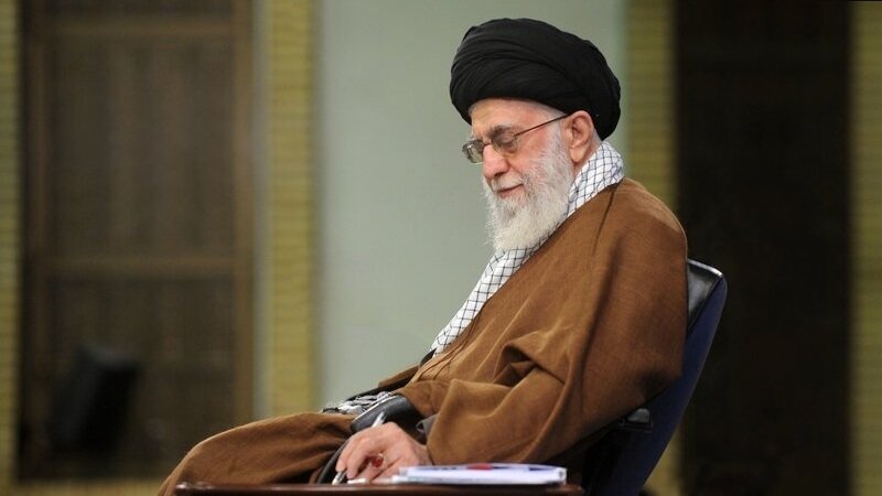 پیام رهبر انقلاب اسلامی به سیودومین اجلاس سراسری نماز پیام رهبر انقلاب اسلامی به سیودومین اجلاس سراسری نماز