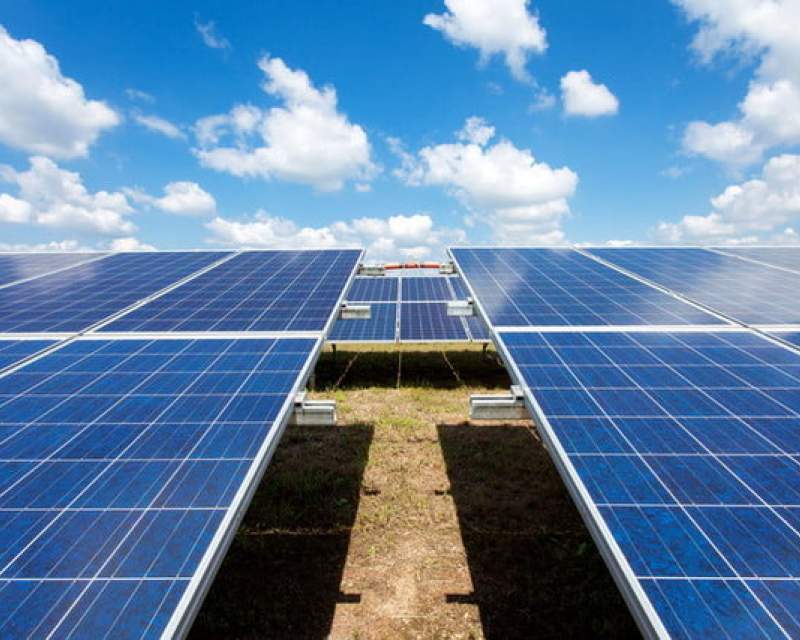 تولید برق پاک در ایمیدرو با بهره‌گیری از انرژی خورشیدی