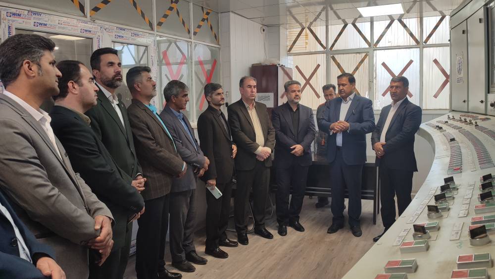 بازدید معاون وزیر صمت از کارخانه آرد و نان کوبودنا در یاسوج بازدید معاون وزیر صمت از کارخانه آرد و نان کوبودنا در یاسوج