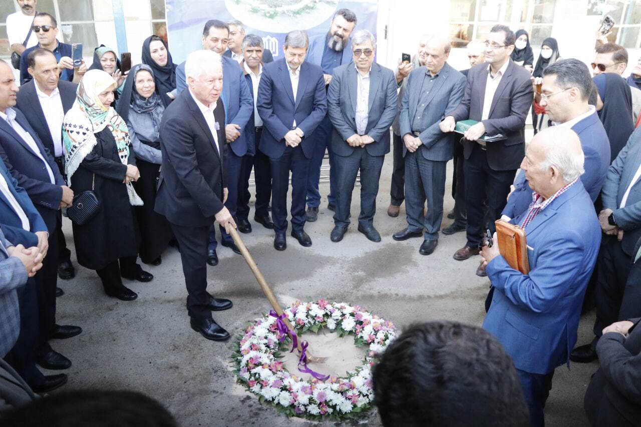 آغاز ساخت ورزشگاه بانو زهره کاردان‌پوردر منطقه ۴ اصفهان