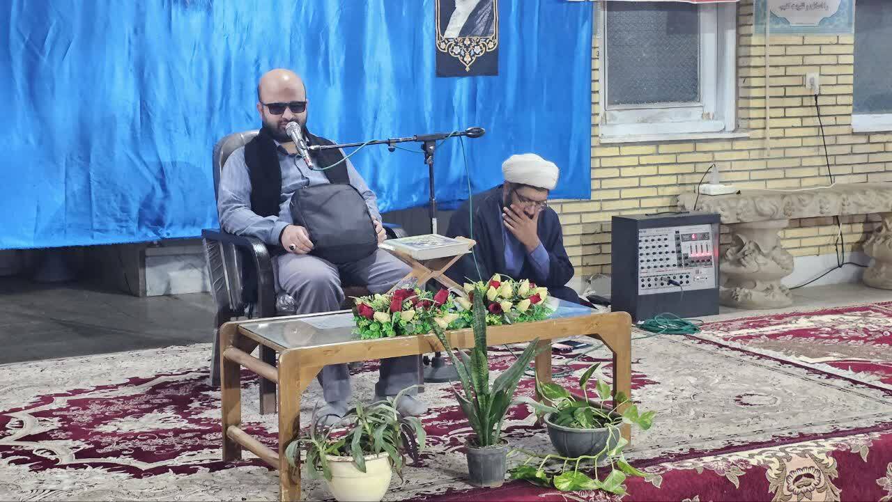 محفل الوحی با یادبود شهدای طلبه در بافق برگزار شد محفل الوحی با یادبود شهدای طلبه در بافق برگزار شد