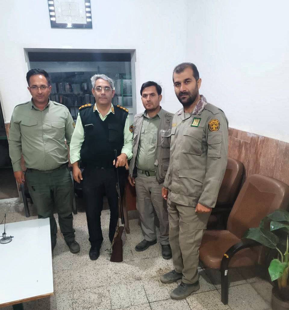 شکارچی غیرمجاز در ارومیه دستگیر شد شکارچی غیرمجاز در ارومیه دستگیر شد