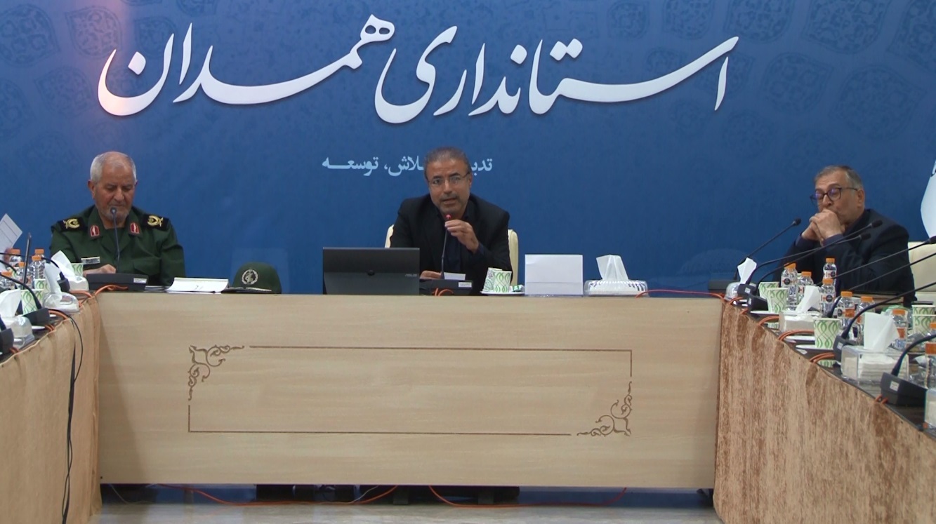 تشییع هشت شهید گمنام در استان همدان