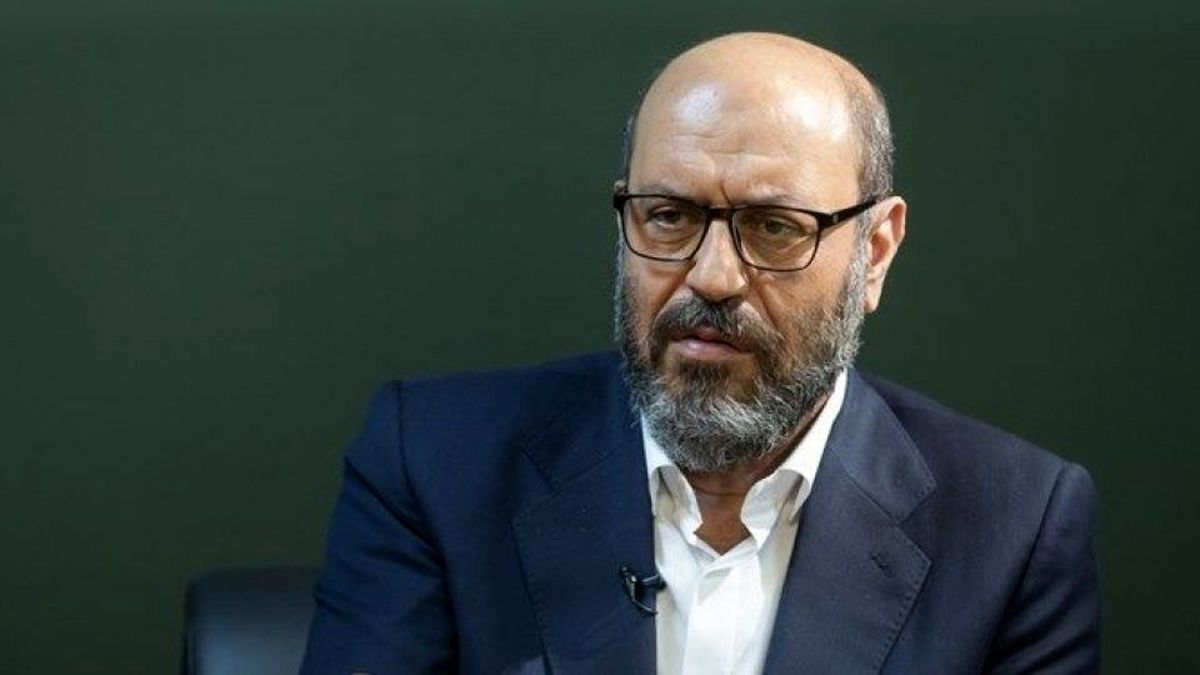 ** دهقان: بازارچههای محلی برای فروش صنایع دستی را توسعه میدهیم ** دهقان: بازارچههای محلی برای فروش صنایع دستی را توسعه میدهیم