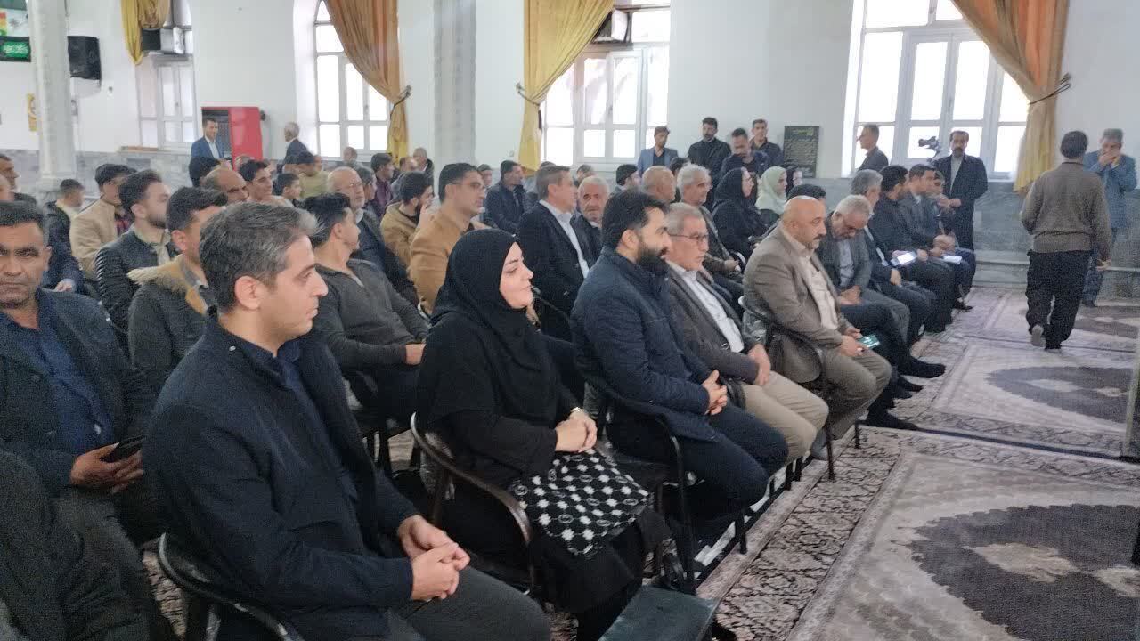 حضور مسئولان شهرستان خوی در  روستای ولدیان