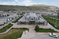 تردد نزدیک به ۳۰۰ هزار دستگاه ناوگان ترانزیتی از پایانه‌های مرزی آذربایجان‌غربی