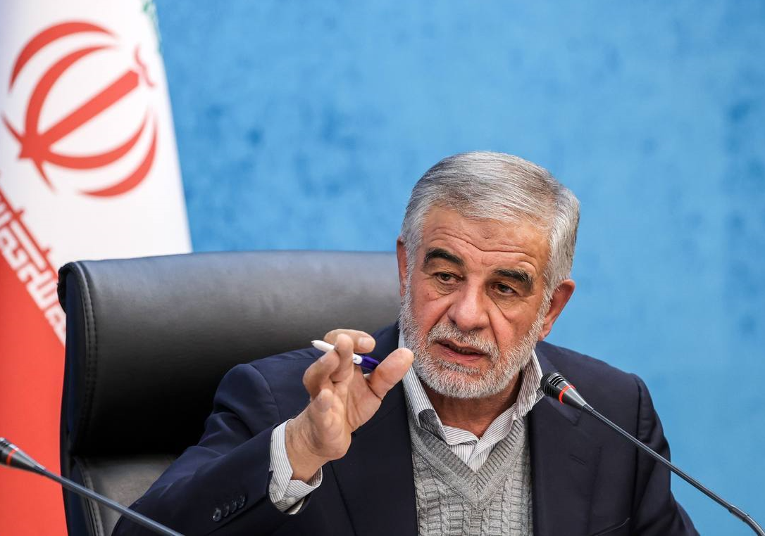 پاسخ آمریکای تروریست در میدان با قدرت داده میشود پاسخ آمریکای تروریست در میدان با قدرت داده میشود