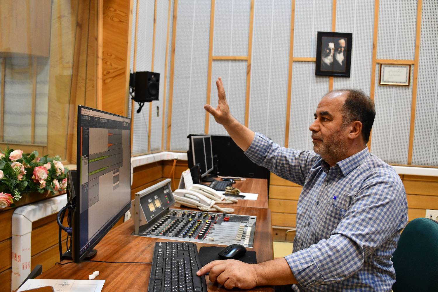 ادای دین صداوسیمای آذربایجان‌غربی به مقام شامخ رهبر شهید انقلاب