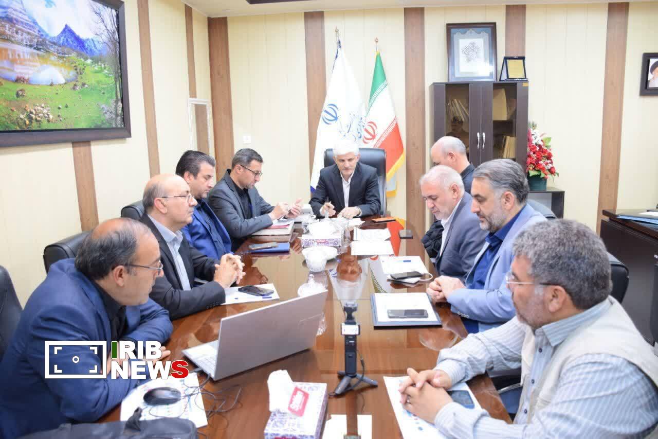 تأکید معاون استاندار بر رفع موانع تأسیساتی تقاطعهای غیرهمسطح بروجرد تأکید معاون استاندار بر رفع موانع تأسیساتی تقاطعهای غیرهمسطح بروجرد